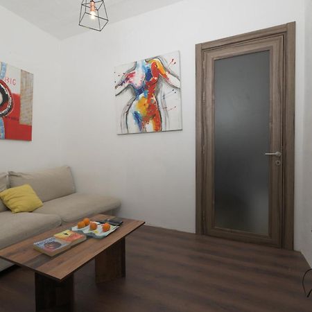 Stylish Valletta 2 Bedrooom City Centre Apartment With Terrace Exterior photo